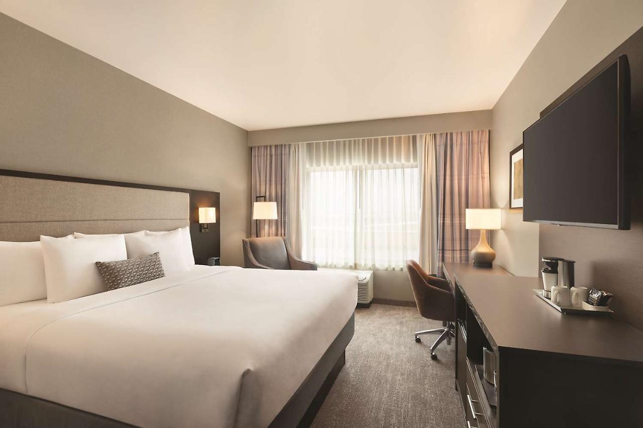 Radisson Hotel Oklahoma City Airport Ngoại thất bức ảnh